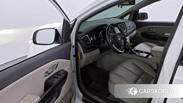 Kia The New Carnival id 3626987 из Кореи 20