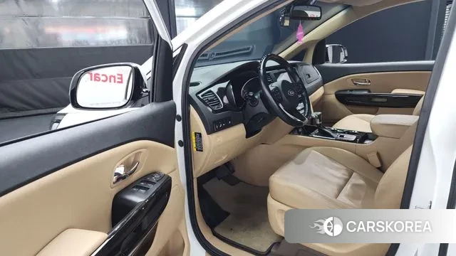 Kia The New Carnival id 3578375 из Кореи 20