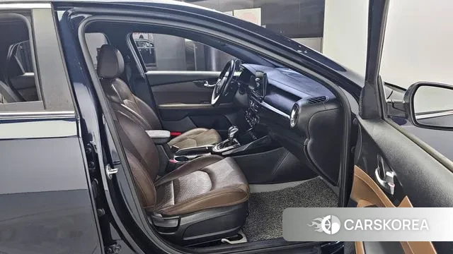 Kia Come New K3 id 2971568 из Кореи 20