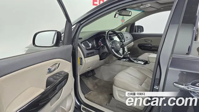 Kia The New Carnival id 2667068 из Кореи 20