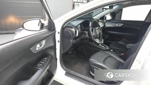 Kia The New K3 2nd generation id 4580017 из Кореи 30