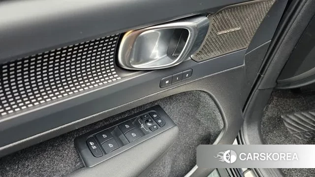 Volvo XC40 id 3638815 из Кореи 20