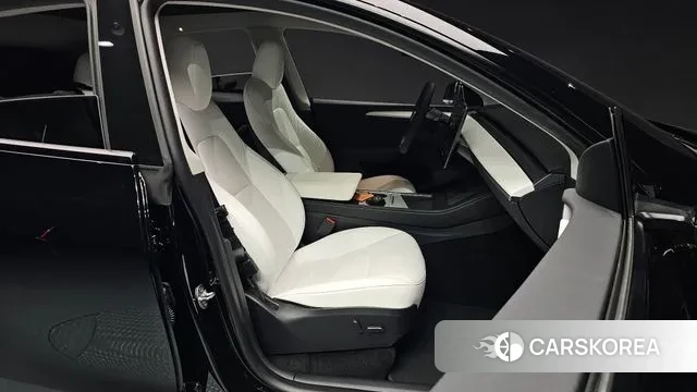 Tesla Model Y id 3776116 из Кореи 20