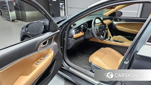 Genesis The New G70 id 3483685 из Кореи 20