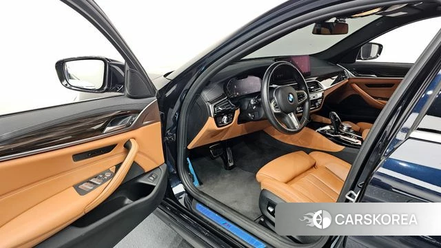 BMW 5 Series (G30) id 4586053 из Кореи 34