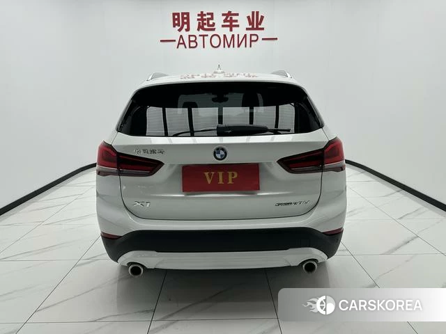 BMW X1 id 4328952 из Китая 17