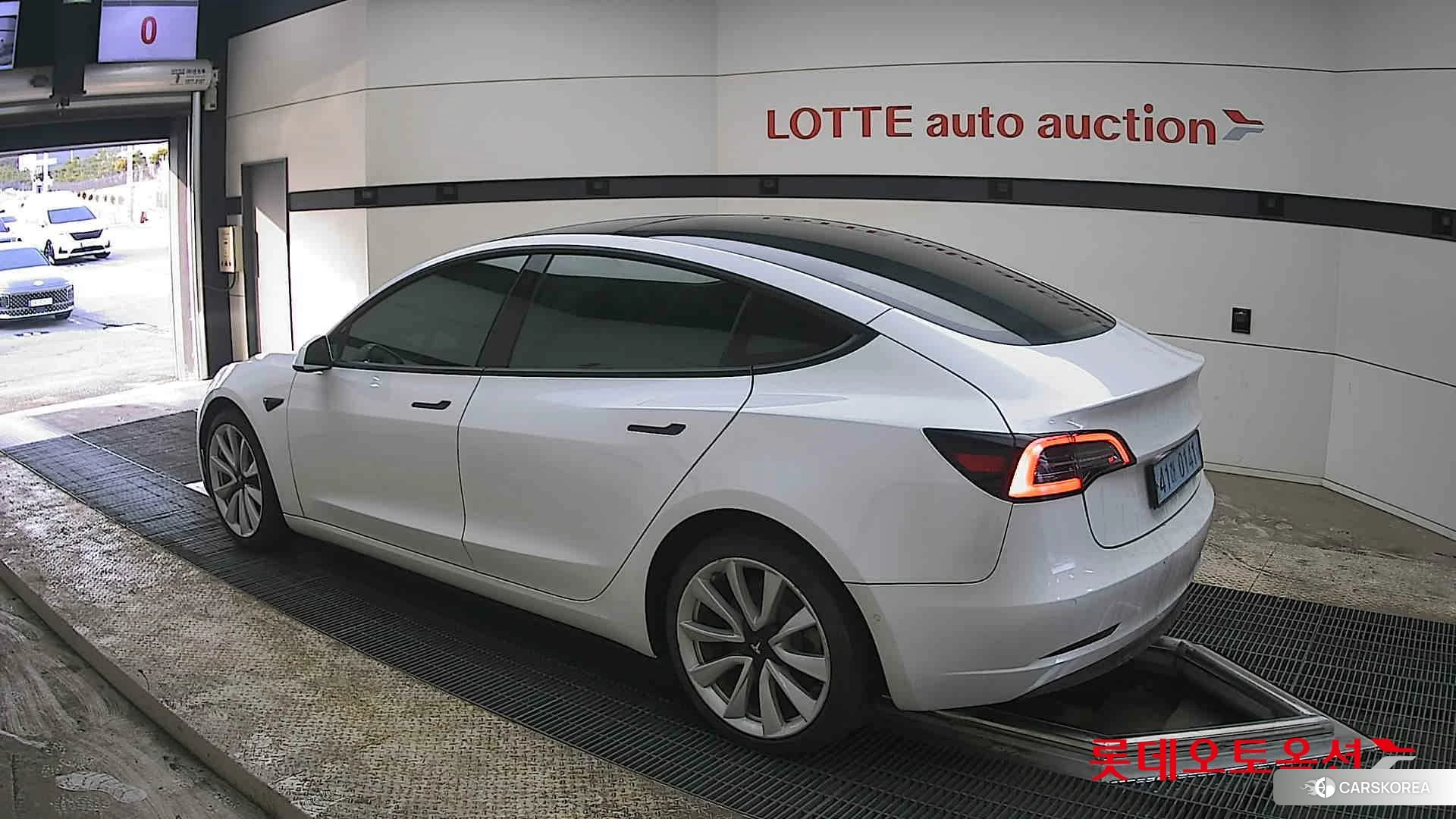 Tesla Model 3 Long Range id 3881981 из Кореи 37