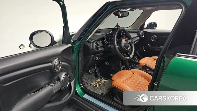 Mini Cooper id 4535310 из Кореи 34