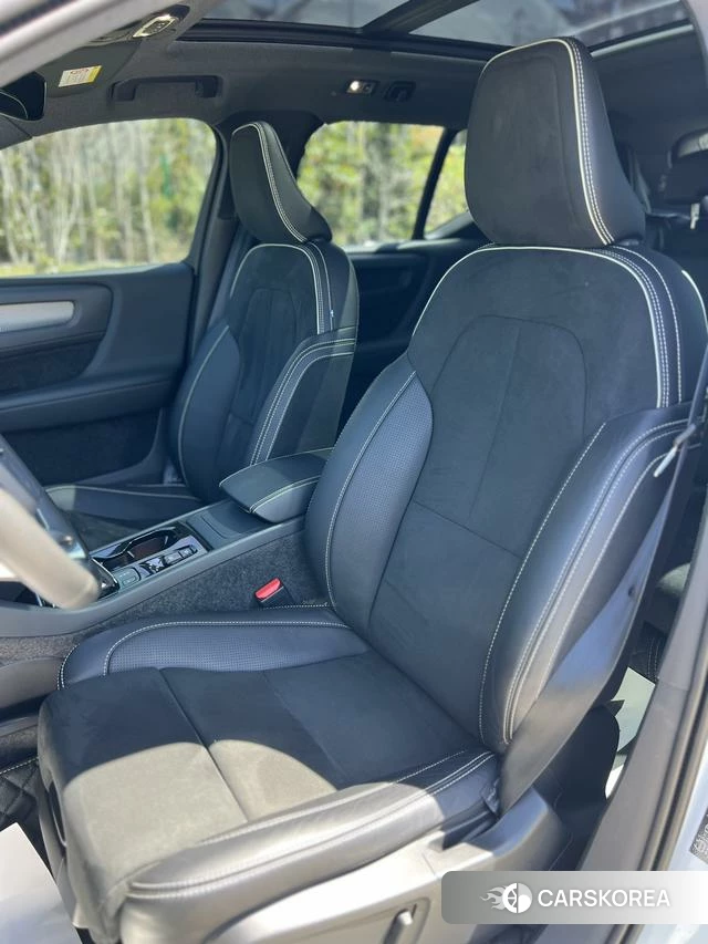 Volvo XC40 id 4219883 из Китая 17