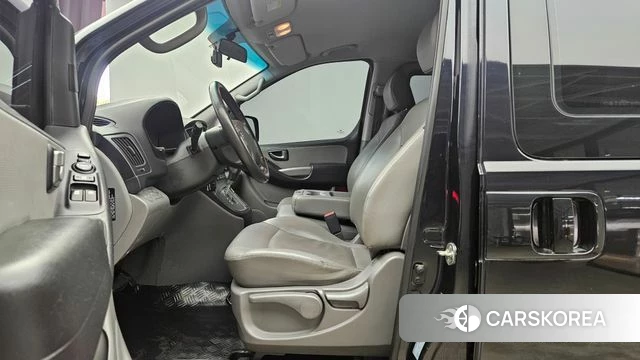 Hyundai The New Grand Starex id 4285491 из Кореи 20