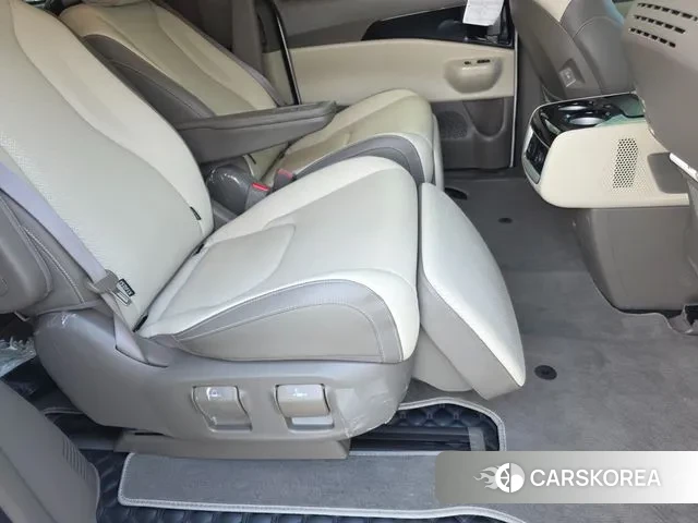 Kia The New Carnival 4th Generation id 3099184 из Кореи 20