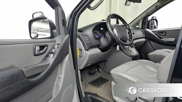 Hyundai The New Grand Starex id 4203370 из Кореи 36