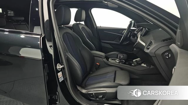 BMW 1 Series (F40) id 3841294 из Кореи 20