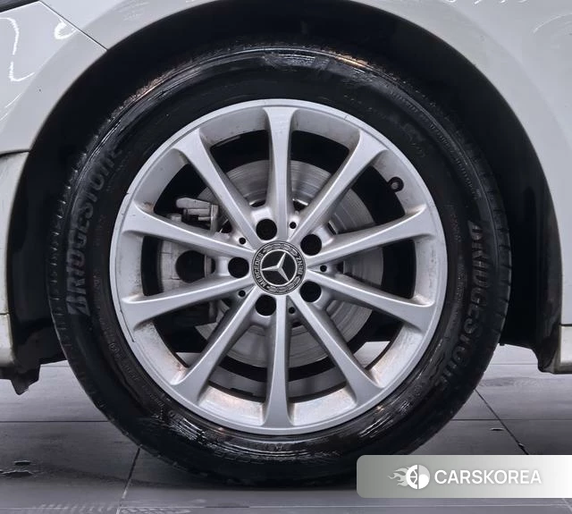 Mercedes-Benz Class A id 4297994 из Китая 17