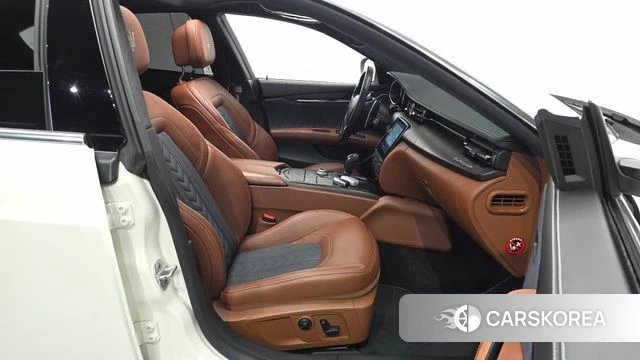 Maserati Quattroporte id 3894054 из Кореи 20