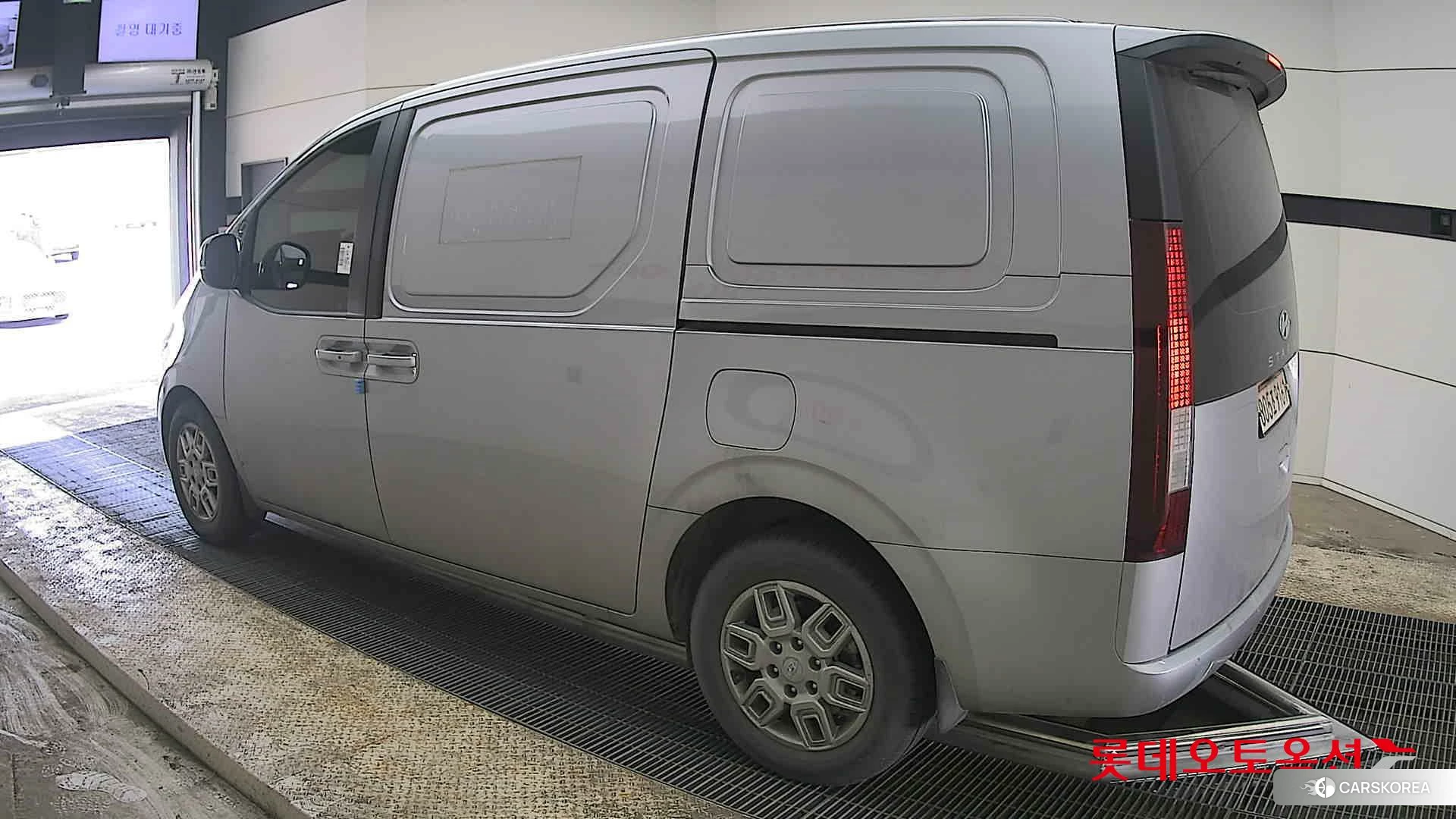 Hyundai Staria id 3881993 из Кореи 38