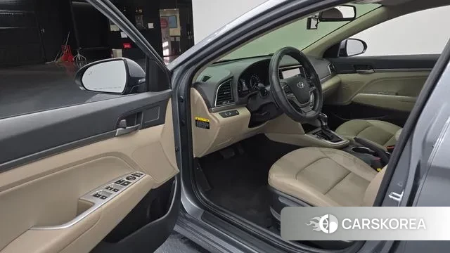 Hyundai Avante AD id 3520572 из Кореи 20