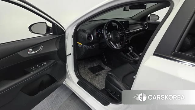 Kia Come New K3 id 3828235 из Кореи 20