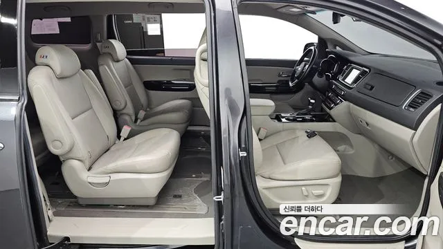 Kia The New Carnival id 2756813 из Кореи 20