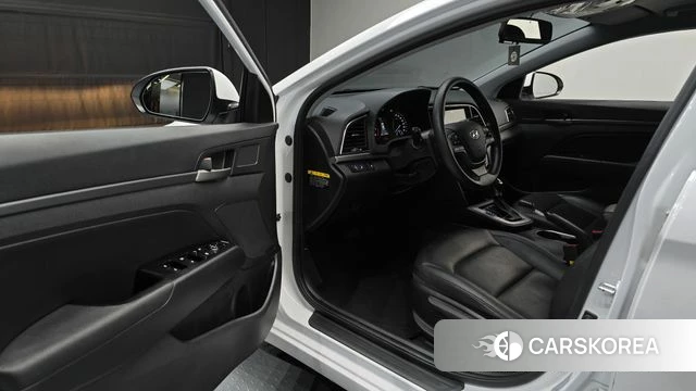 Hyundai Avante AD id 4417269 из Кореи 31