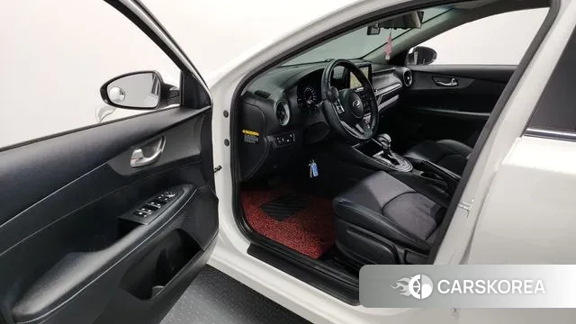 Kia Come New K3 id 3454940 из Кореи 20