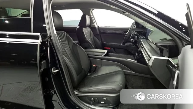 Hyundai Grandeur (GN7) id 3620490 из Кореи 20