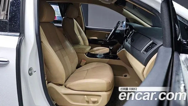 Kia The New Carnival id 2932516 из Кореи 20