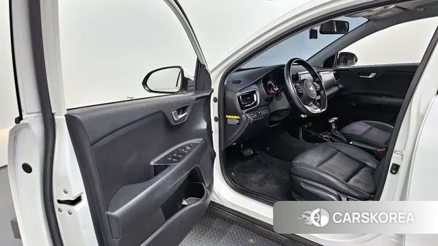 Kia Stonic id 3498796 из Кореи 20