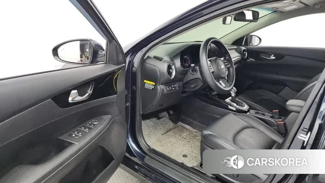 Kia Come New K3 id 3054964 из Кореи 20