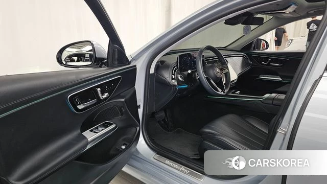 Mercedes-Benz E-Class W214 id 4560328 из Кореи 32