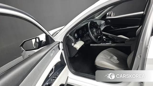 Hyundai Avante (CN7) id 3592420 из Кореи 20