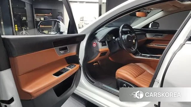 Jaguar XF (X260) id 3608015 из Кореи 20