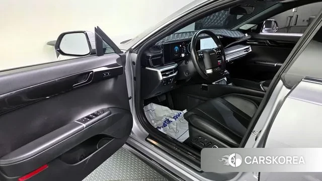 Hyundai Grandeur (GN7) id 3236951 из Кореи 20