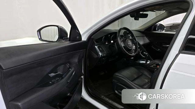 Jaguar E-PACE id 3834646 из Кореи 20