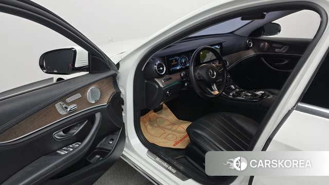Mercedes-Benz E-Class W213 id 4385132 из Кореи 30