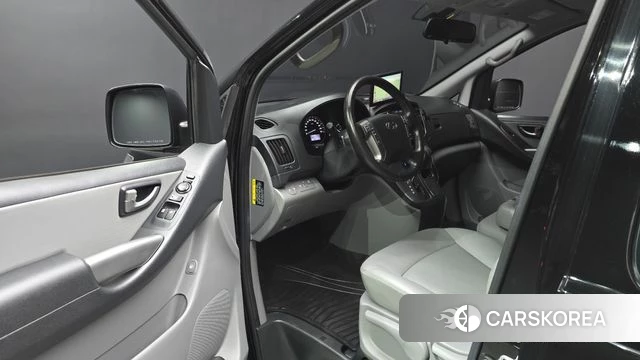 Hyundai The New Grand Starex id 4632430 из Кореи 32