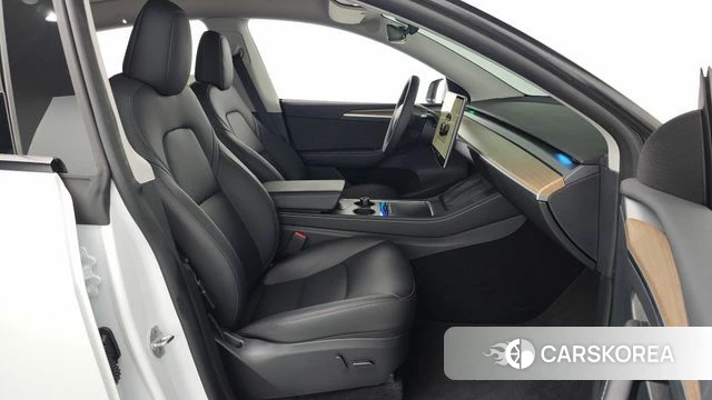 Tesla Model Y id 4584472 из Кореи 33