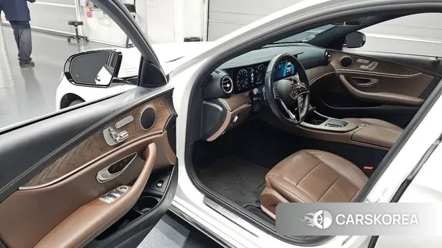 Mercedes-Benz E-Class W213 id 3427184 из Кореи 20
