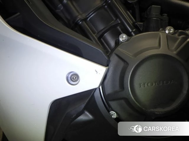 Проданный Honda CBR650R id 3999379 из Японии, фото 24