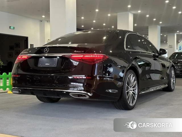 Mercedes-Benz S-class id 4278955 из Китая 21