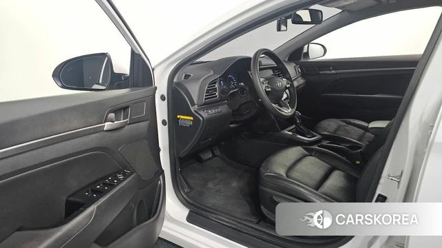 Hyundai The New Avante AD id 4502483 из Кореи 29