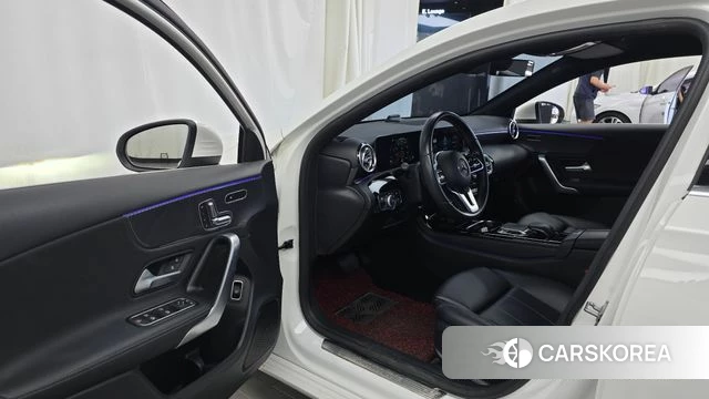 Mercedes-Benz A-Class W177 id 4496313 из Кореи 30
