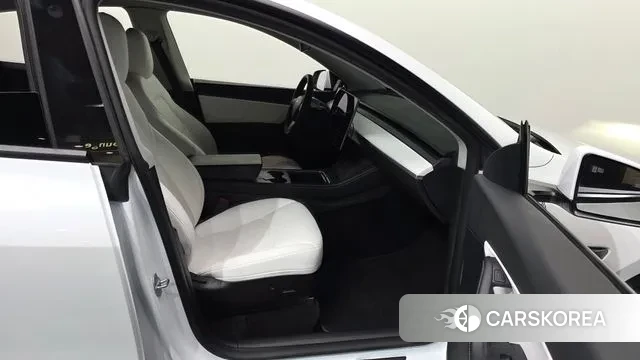 Tesla Model Y id 3606547 из Кореи 20