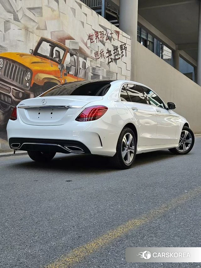 Mercedes-Benz Class C id 4290245 из Китая 10