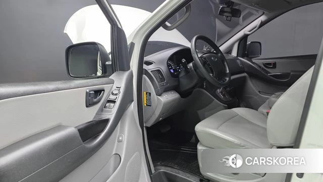 Hyundai The New Grand Starex id 3955477 из Кореи 20