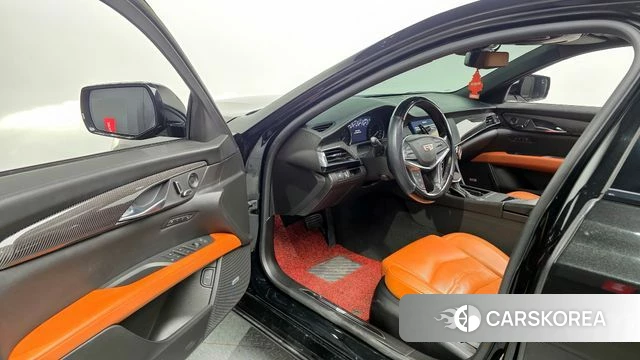 Cadillac CT6 id 3861532 из Кореи 20