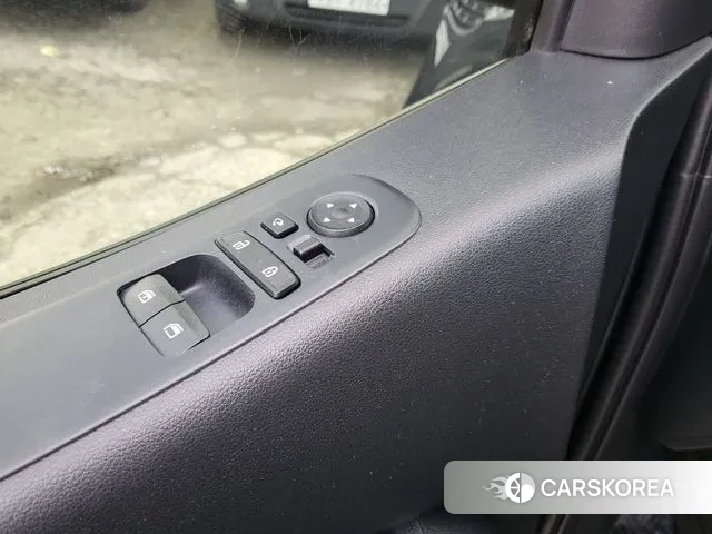 Hyundai Staria id 3756918 из Кореи 16