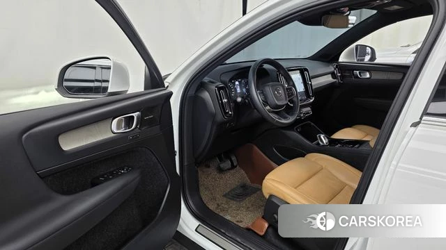 Volvo XC40 id 4384385 из Кореи 34
