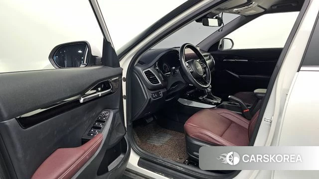 Kia Seltos id 4646142 из Кореи 30