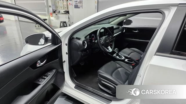 Kia The New K3 2nd generation id 4863764 из Кореи 31